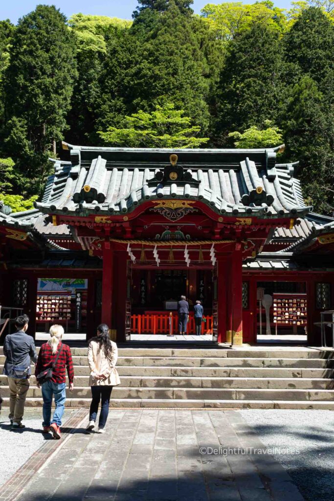 Temple And Shrine Etiquette In Japan Delightful Travel Notes