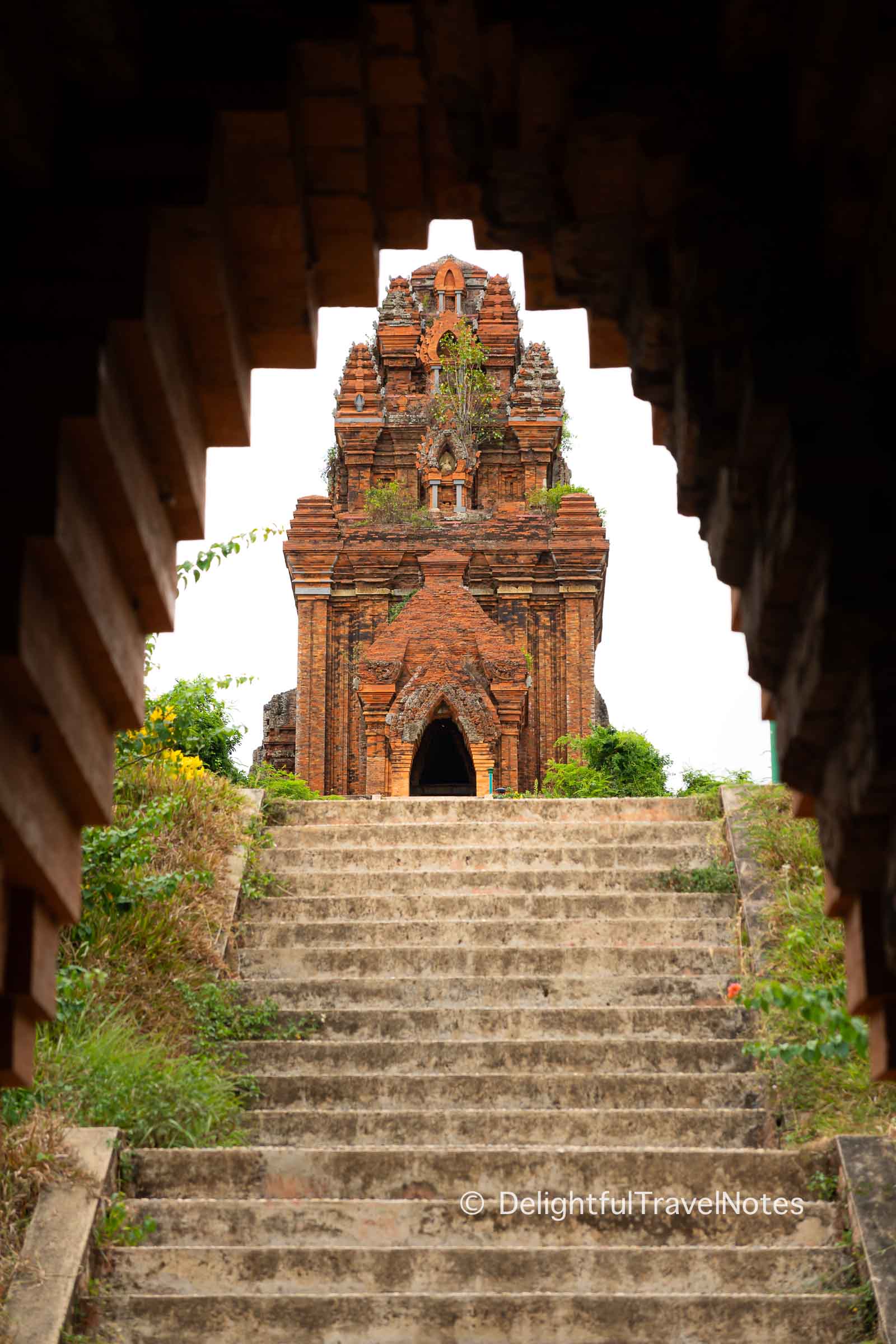 Banh It Champa Towers, a top attraction in Binh Dinh.