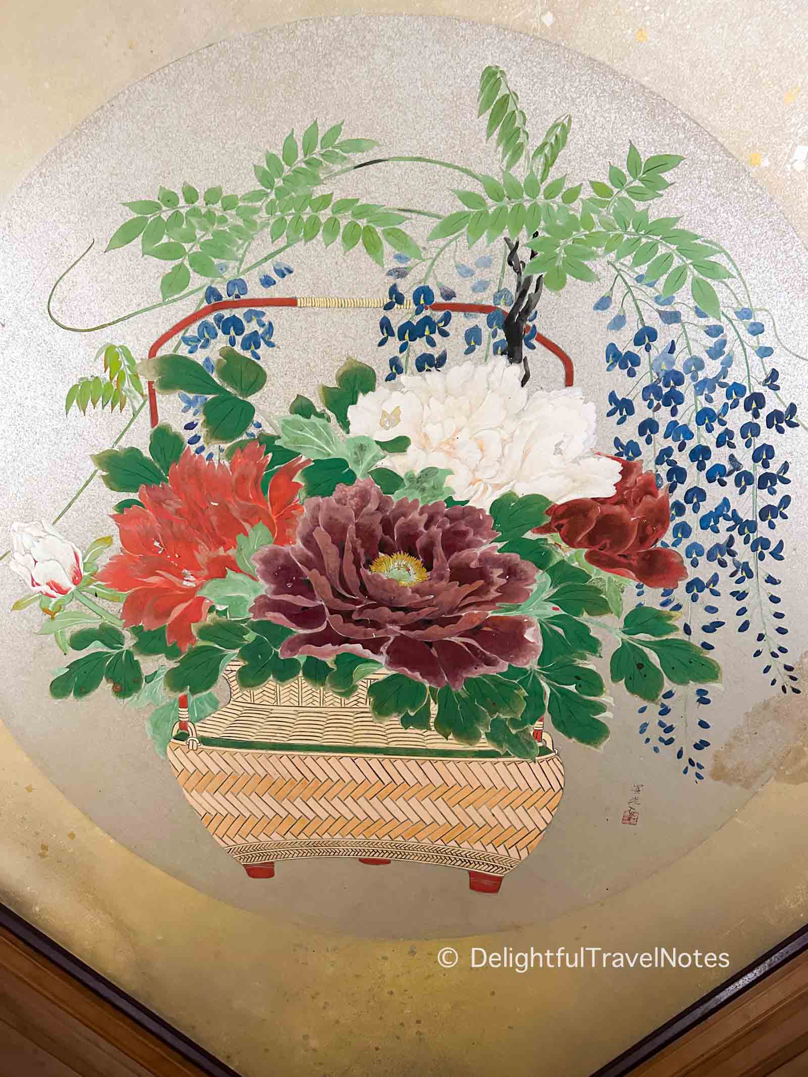 the painting of the peony basket on the ceiling of one the rooms at Hyakudan Kaidan.