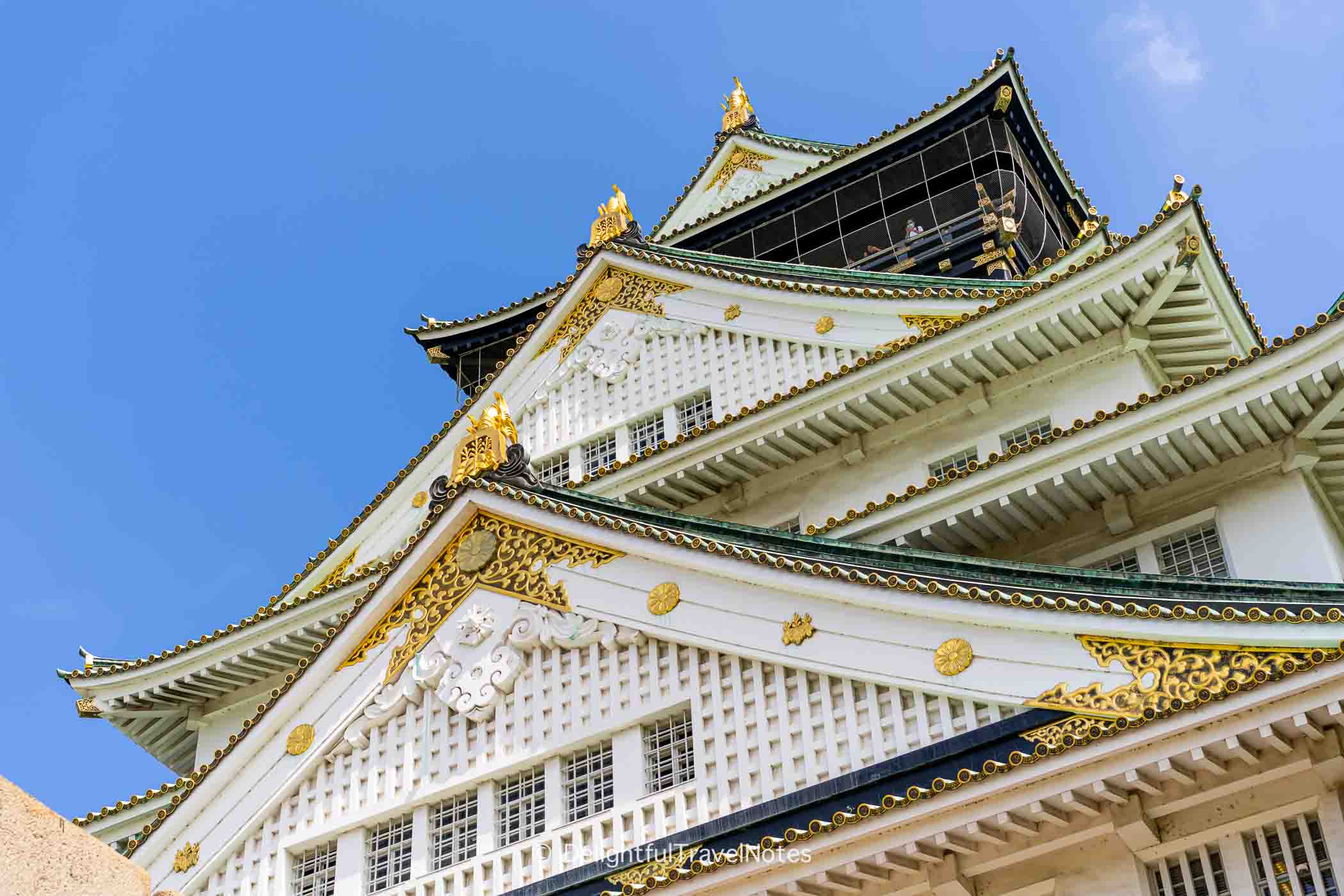Exterior of Osaka Castle.