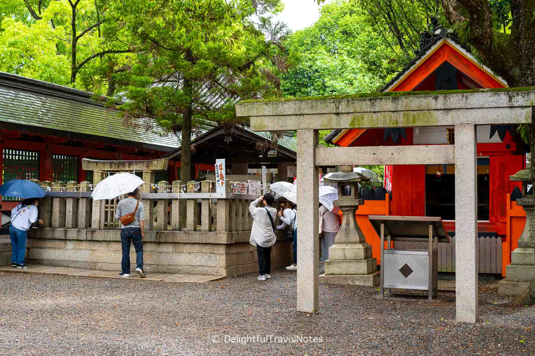 Goshogozen area for godairiki at Sumiyoshi Taisha.