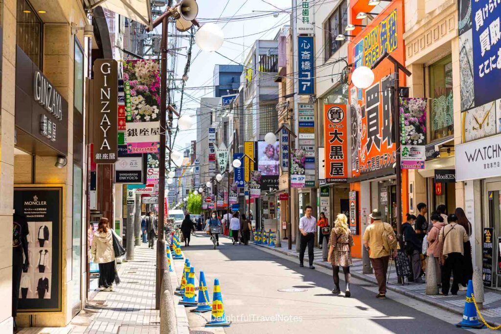 A small street in Shinsaibashi, Osaka.