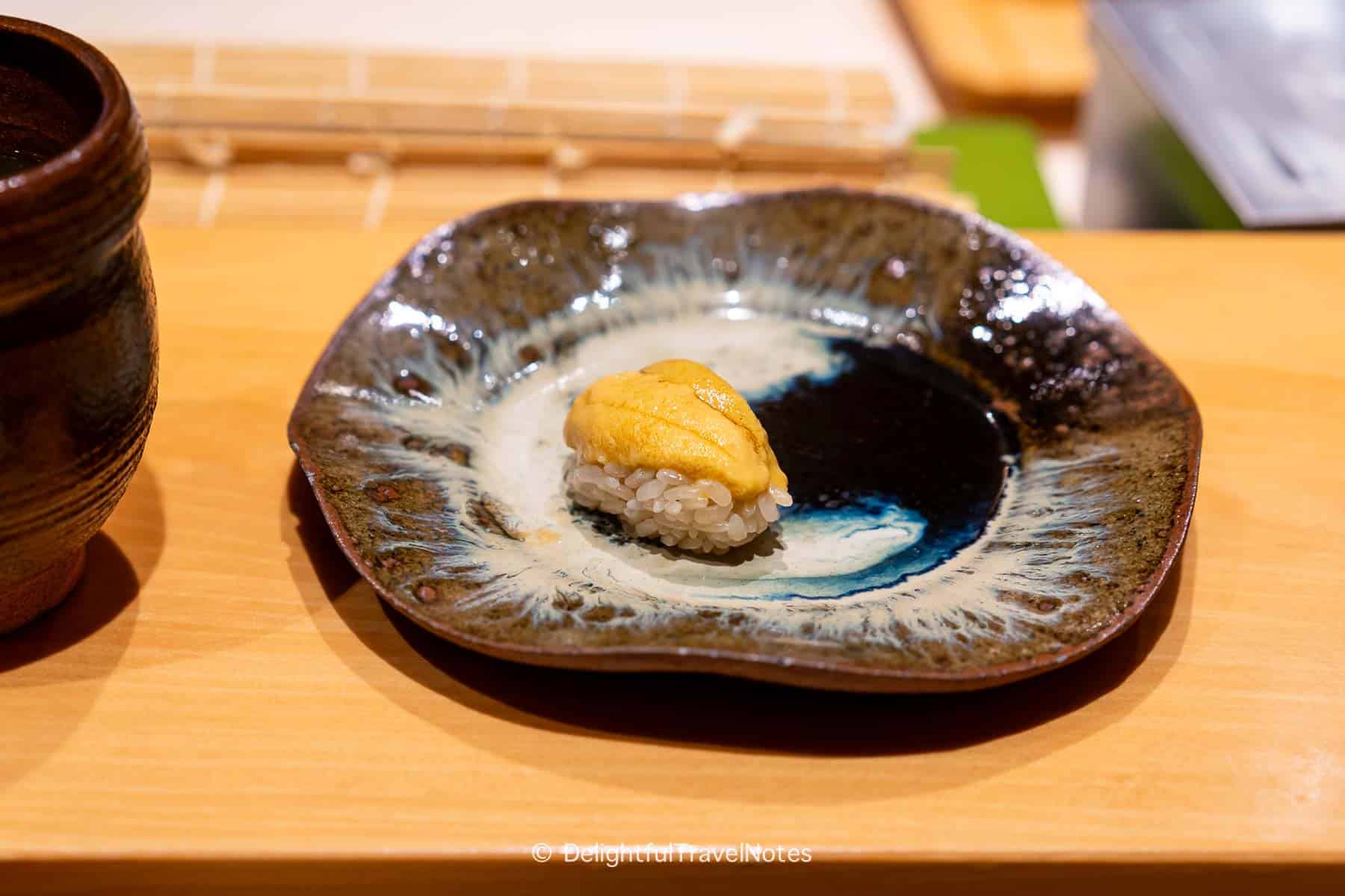 uni nigiri in the great value for money omakase at Sushi Issei in Kanazawa.