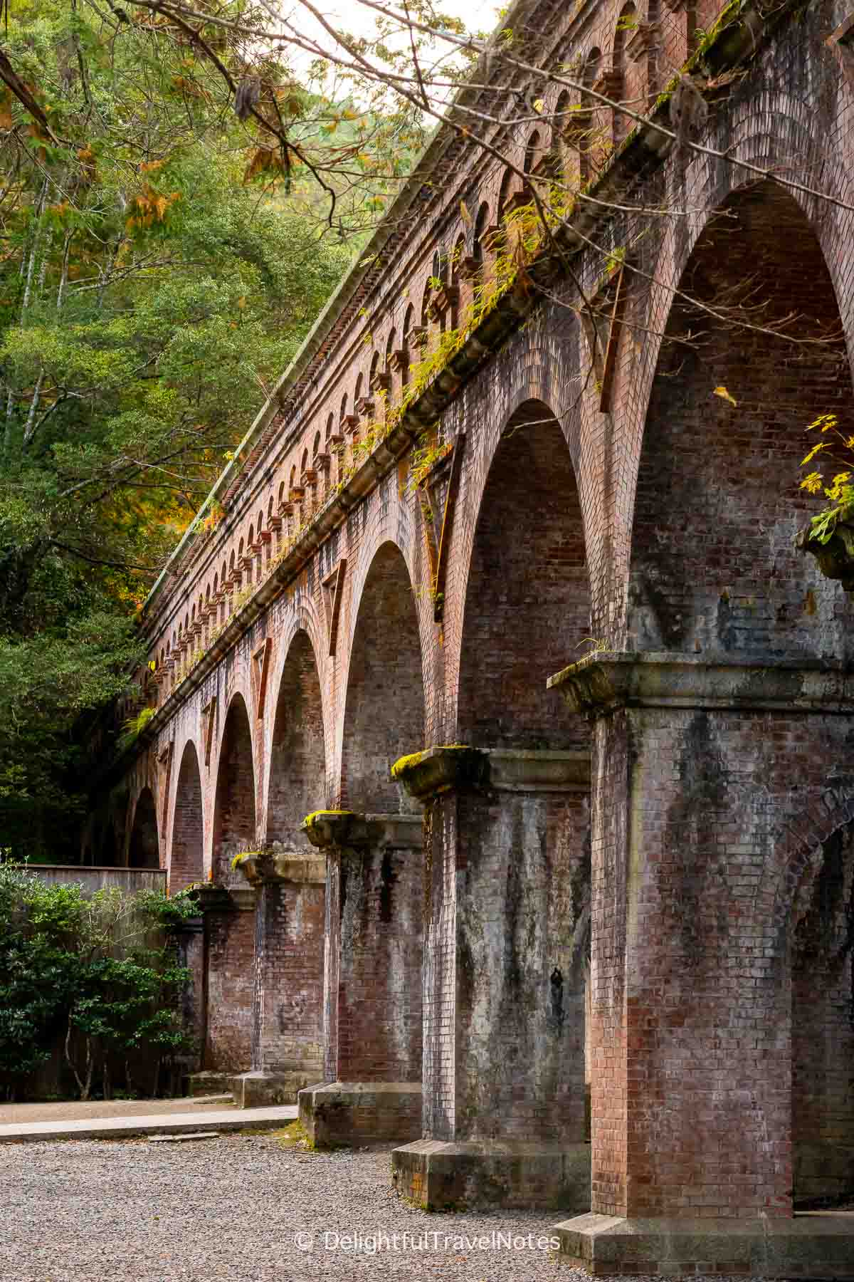 Nanzen-ji Suirokaku Aqueduct brick structure in morning light.