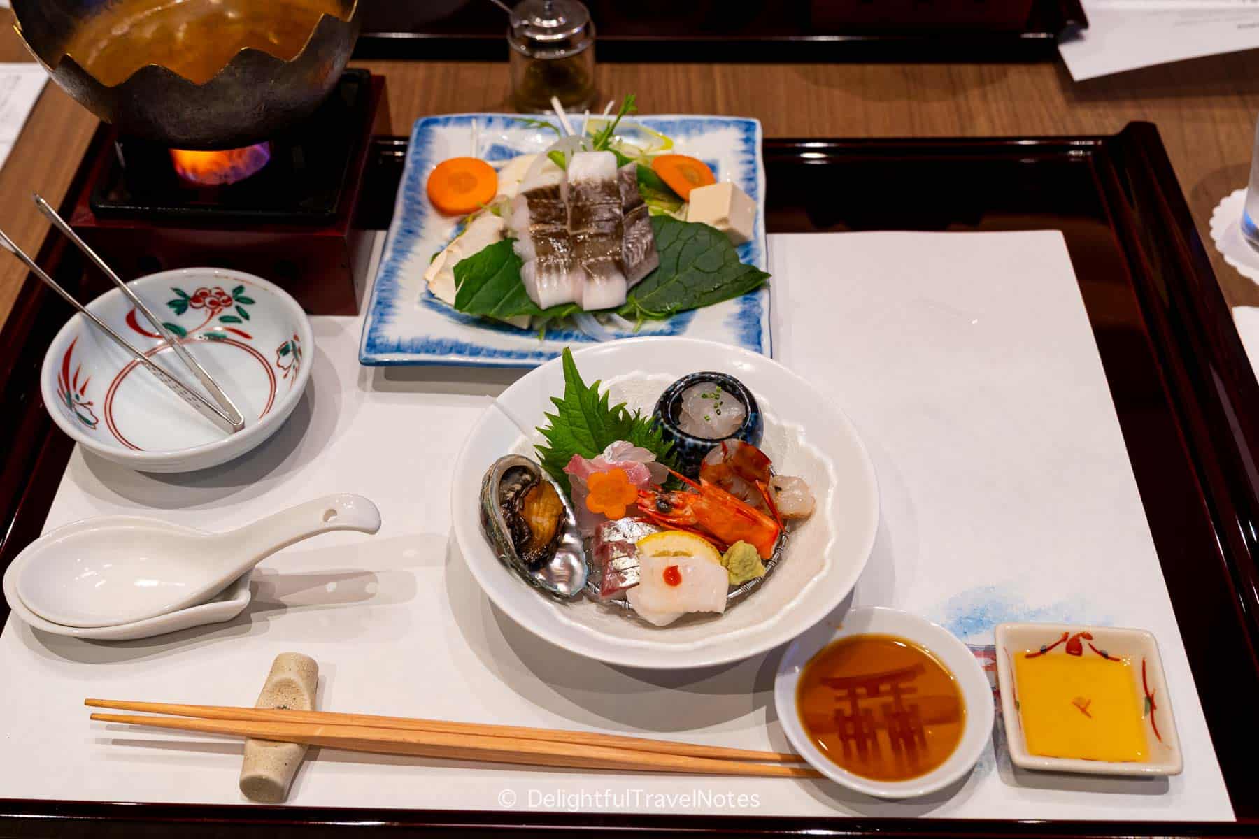 Sashimi and anago nabe Kinsuikan